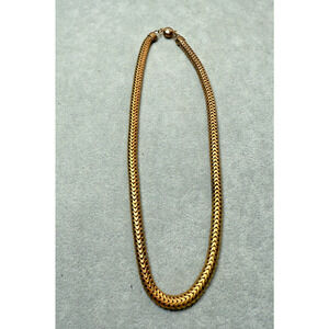 Bold Vintage 16" Gold Tone Hollow Mesh Necklace Chain Unusual Snap Closure Retro